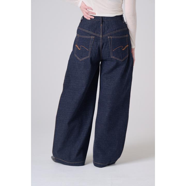 SIDE PLEATS WIDE DENIM